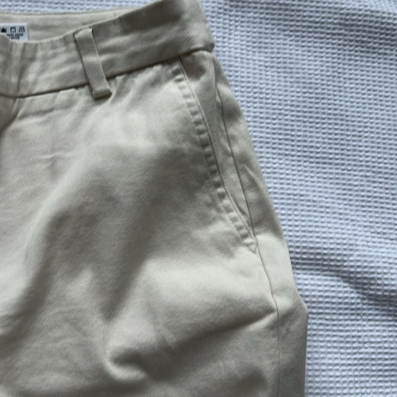 RW&Co beige denim like texture pants, size 4 - Picture 4 of 8